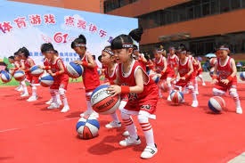 足彩滚球：领先后保守打法的盘口反应。（足彩滚球：球队领先后转保守时的盘口变化）